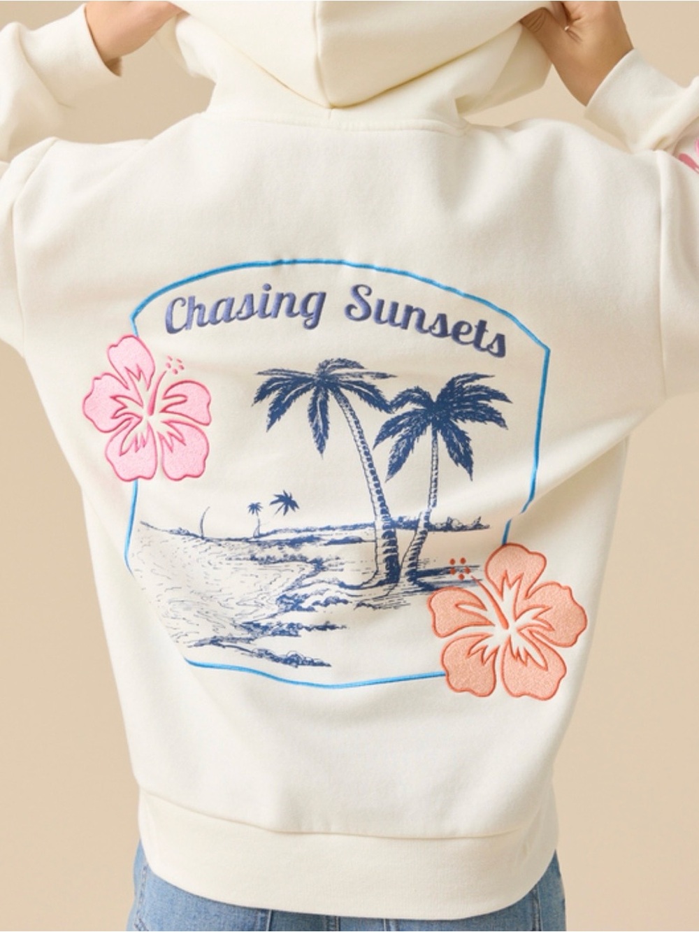 NEW Altar’d State White Chasing Sunsets Embroidered Hoodie Size Small NWT - Picture 1 of 9